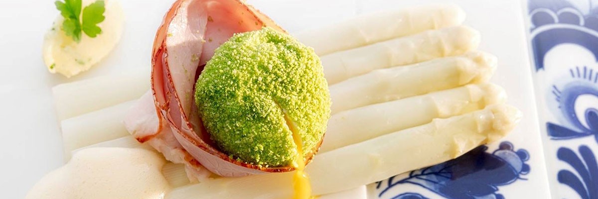 Hotel Restaurant Valuas - Asparagus season